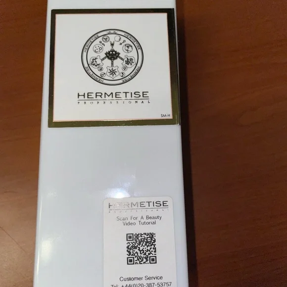 Professional Yubari King Eye Cream - Gold - Picture 3 of 4